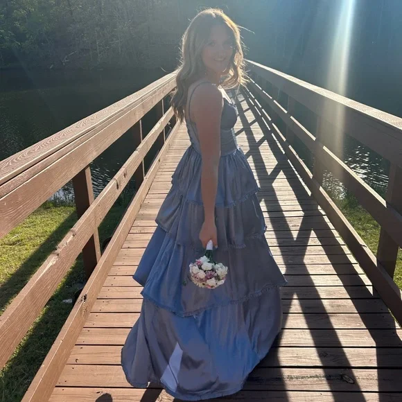 Elegant Blue Tiered Gown - Picture 2 of 3